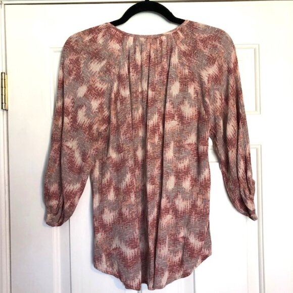 Renee C. Size M Women’s Top Burgundy, Mauve, Tan and Gray 3/4 Sleeve Boho Loose - Picture 2 of 7